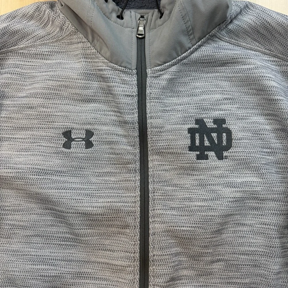 Under Armour Notre Dame Fighting Irish NCAA Mens Large Jacket Full Zip ColdGear